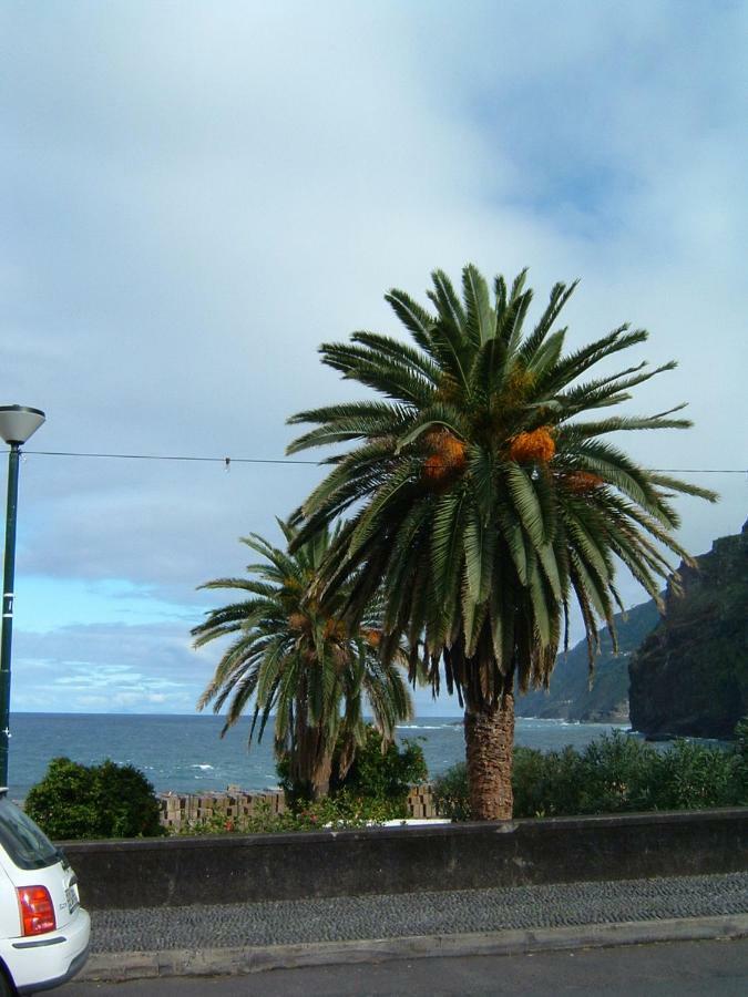 Madeira-Meerblick-Haus Estreito Da Calheta Luaran gambar